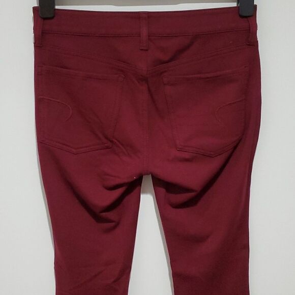 American Eagle maroon 28x29 size 2 super stretch jeggings - Picture 5 of 8